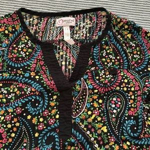 Peaches scrub top size M
